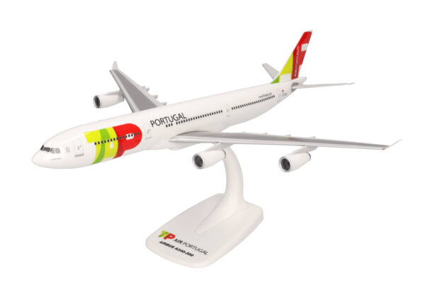 TAP AIR PORTUGAL   A340-300   1/200   REF. 614528