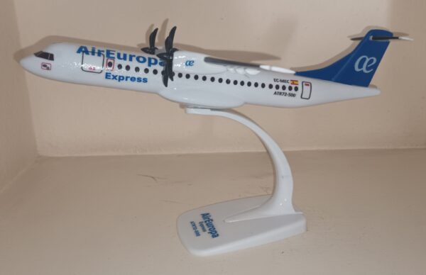 AIR EUROPA EXPRESS ATR72-500   1/100    REF. AIR EUROPA EXPRESS ATR - Imagen 3