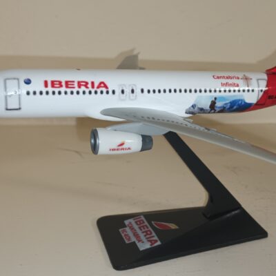 IBERIA "CANTABRIA"  A320   1/200  REF. IBERIA-CANTABRIA