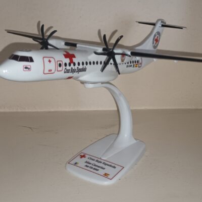 CRUZ ROJA ESPAÑA   ATR72-500    1/100    REF CR-001