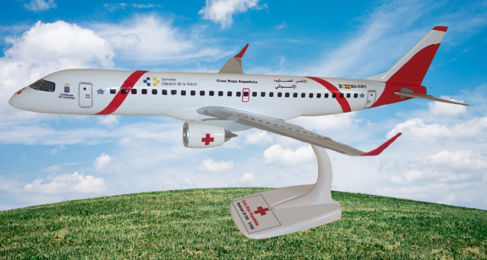 CRUZ ROJA ESPAÑA EMBRAER E-190  1/100  REF. CRUZ ROJA EMB190