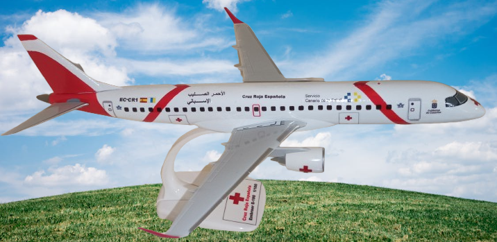 CRUZ ROJA ESPAÑA EMBRAER E-190  1/100  REF. CRUZ ROJA EMB190 - Imagen 2